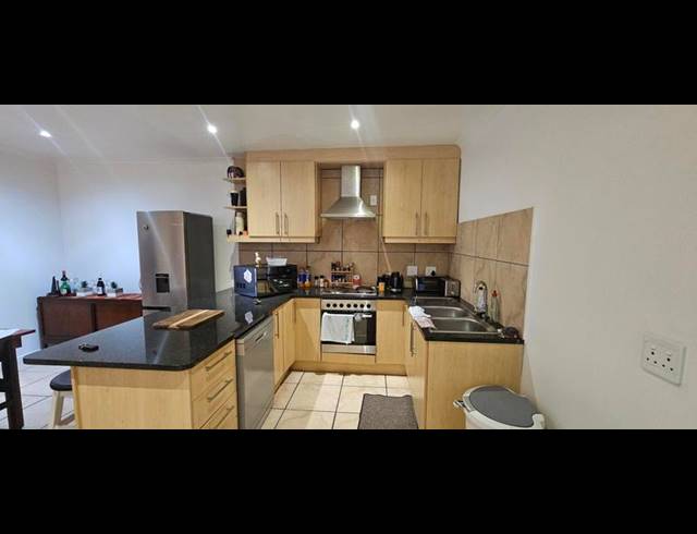 3 BEDROOM HOUSE FOR SALE IN VILLA DIAMANTE